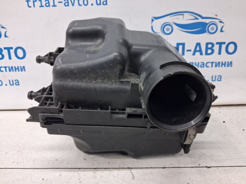 Корпус воздушного фильтра Juke 2010-2019 F15 1.6 turbo MR16DDT Корпус воздушного фильтра Juke 2010-2019 F15 1.6 turbo MR16DDT