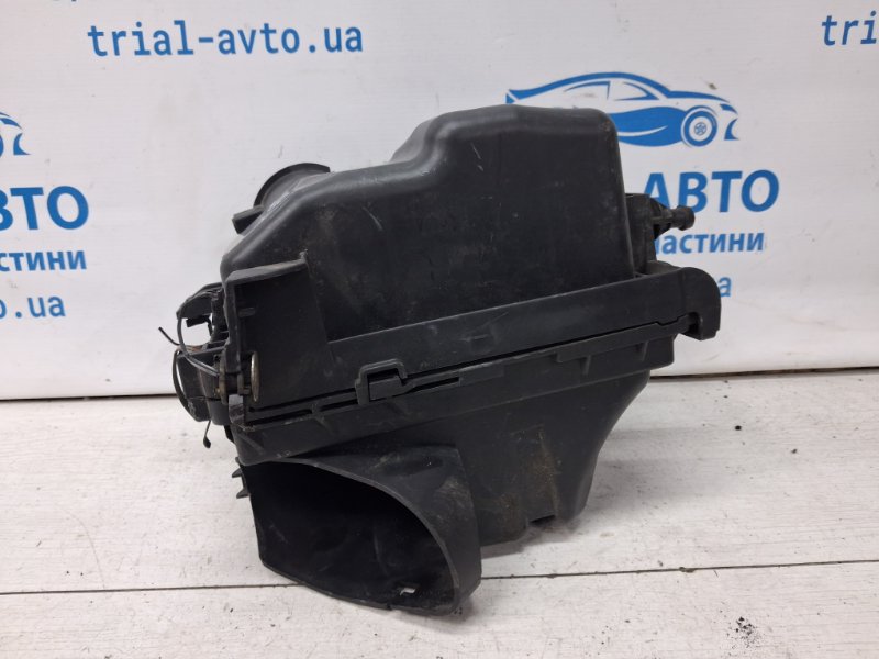 Корпус воздушного фильтра Juke 2010-2019 F15 1.6 turbo MR16DDT Корпус воздушного фильтра Juke 2010-2019 F15 1.6 turbo MR16DDT