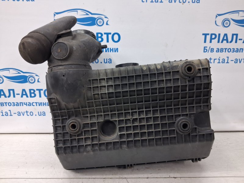 Корпус воздушного фильтра Mitsubishi Pajero Wagon 4 3.2 Дизель 4M41