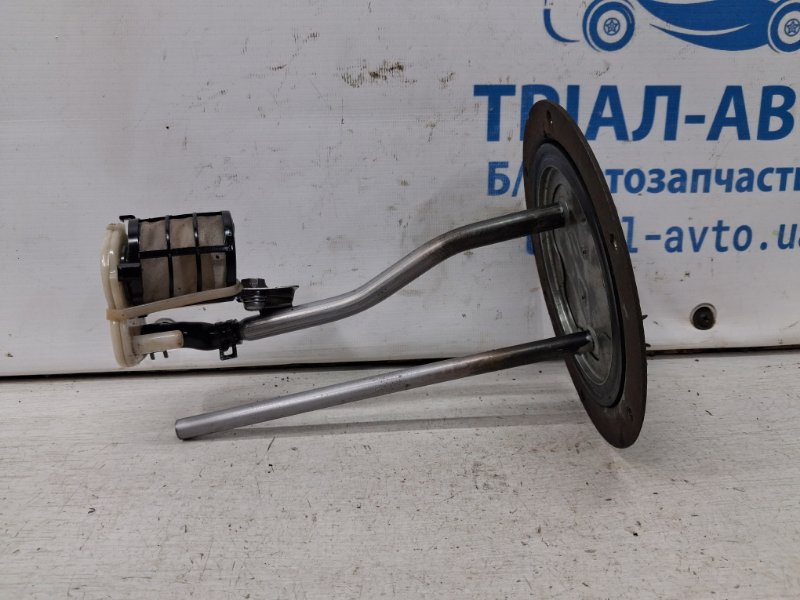 Запчасть датчик уровня топлива в бак Mitsubishi Pajero Wagon 2006-2022 4 3.2 Дизель 4M41 1741A446 Б/У Датчик уровня топлива в бак Mitsubishi Pajero Wagon 2006-2022 4 3.2 Дизель 4M41 1741A446 Б/У