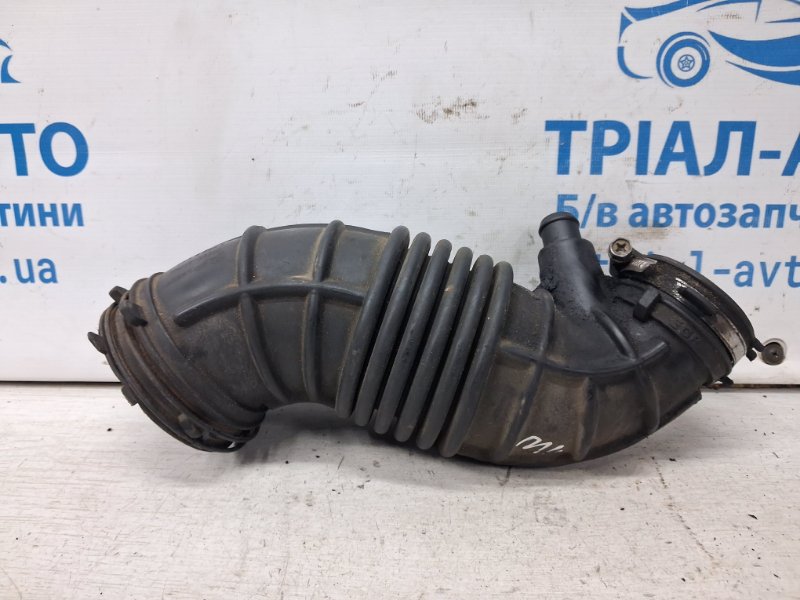 Патрубок воздушного фильтра Hyundai Santa fe 2012-2019 DM 2.2 diesel D4HB 281302W300 Б/У