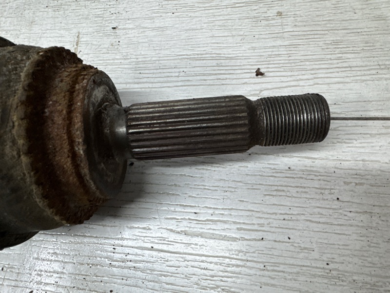 Привод передний правый АКПП Outlander 2003-2006 cu 2.4 бензин 4G69