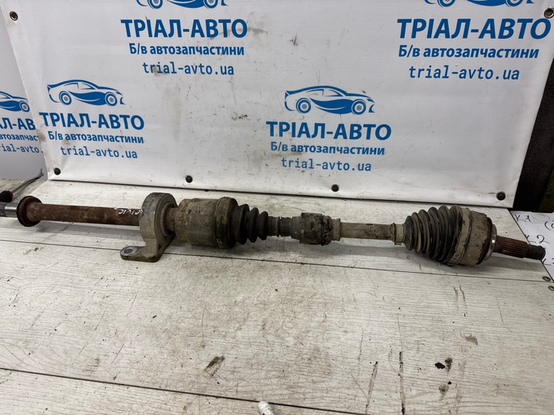 Привод передний правый МКПП Honda Civic 2005-2012 FD 1.8 бензин R18A Б/У