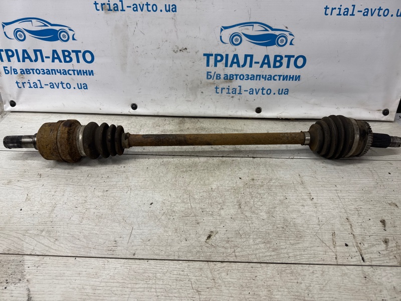 Привод задний SsangYong Korando 2010-2019 C200 2.0 diesel D20Dt 4230034000 Б/У