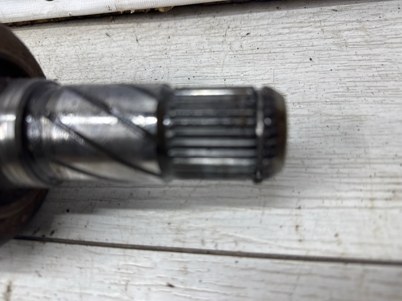 Привод передний левый АКПП Sorento 2002-2011 BL 2.5 diesel D4CB