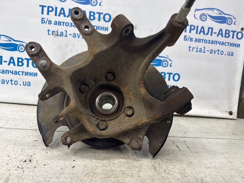 Цапфа задняя левая со ступицей Hyundai Santa fe 2012-2019 DM 2.2 diesel D4HB 527102W100 Б/У