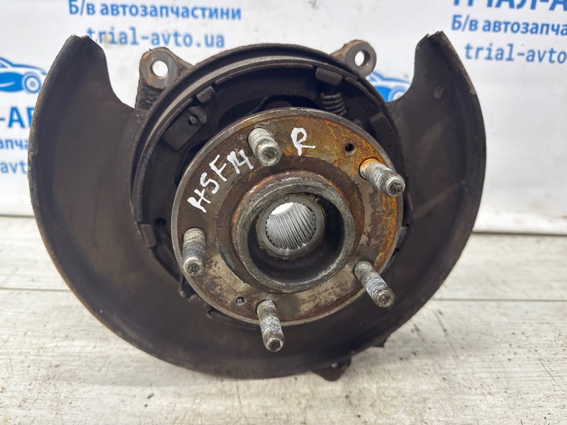 Цапфа задняя правая со ступицей Santa fe 2012-2019 DM 2.2 diesel D4HB