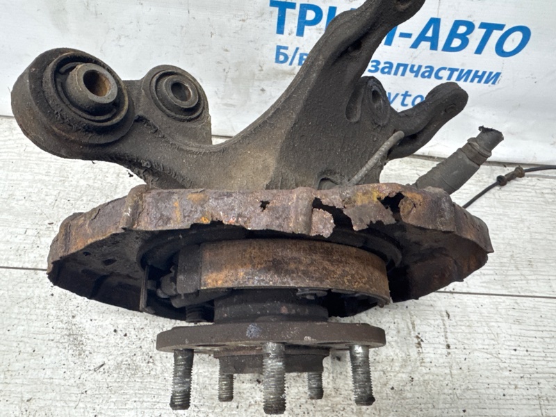 Цапфа задняя левая со ступицей IX35 2009-2015 LM 1.7 diesel D4FD