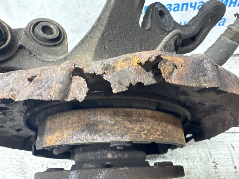 Цапфа задняя левая со ступицей IX35 2009-2015 LM 1.7 diesel D4FD