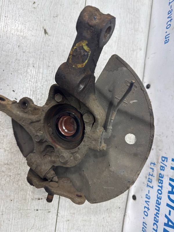 Кулак поворотный левый со ступицей IX35 2009-2015 LM 1.7 diesel D4FD