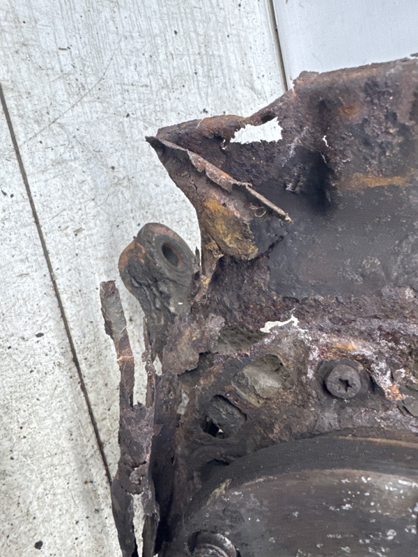 Кулак поворотный правый со ступицей Camry 2001-2006 XV30 3.0 Бензин 1MZFE