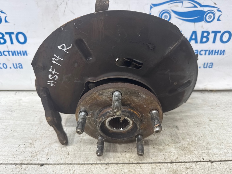 Кулак поворотный правый со ступицей Santa fe 2012-2019 DM 2.2 diesel D4HB