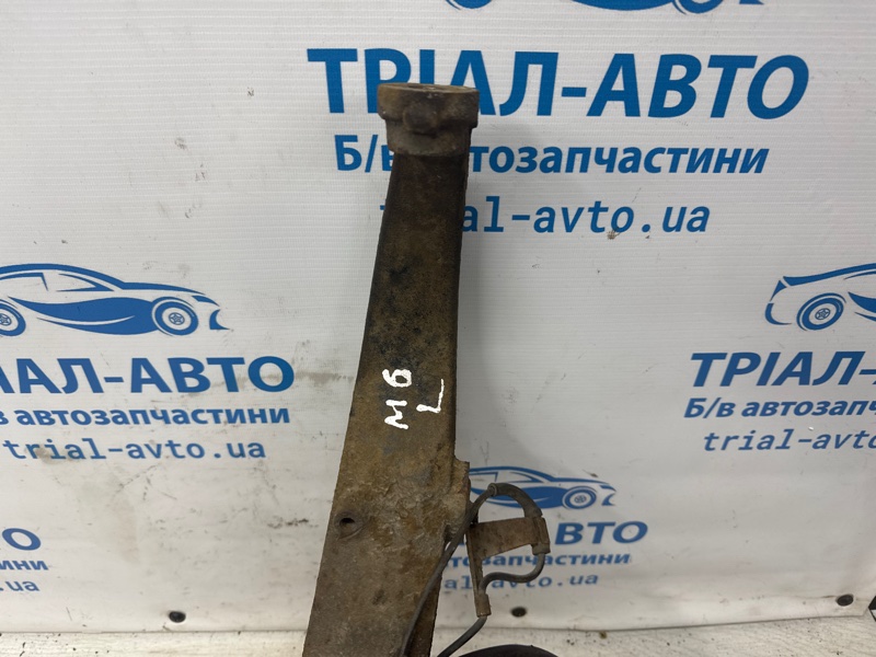 Кулак поворотный левый со ступицей Mazda 6 GH 2.5 бензин L5-VE