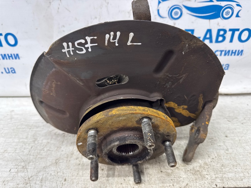 Кулак поворотный левый со ступицей Santa fe 2012-2019 DM 2.2 diesel D4HB