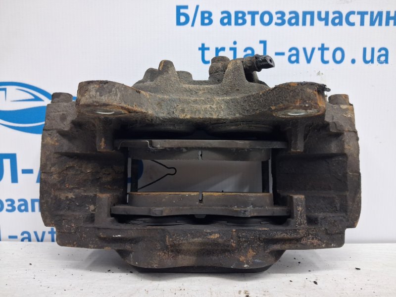 Суппорт передний левый Pajero Wagon 2006-2022 4 3.2 Дизель 4M41