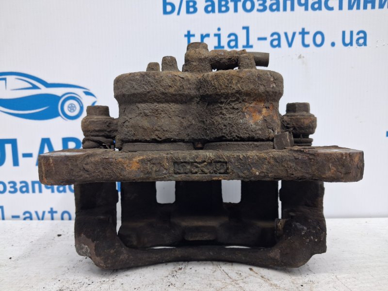 Суппорт передний левый Pajero Wagon 1999-2006 3 3.2 Дизель 4M41