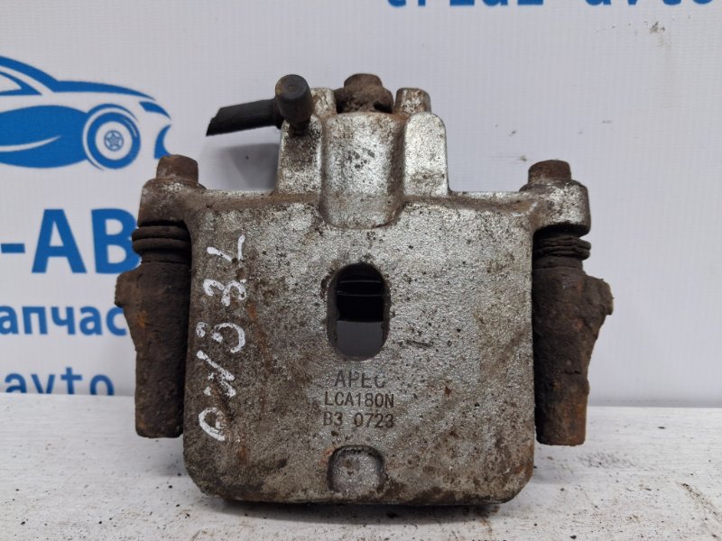 Суппорт задний левый Mitsubishi Pajero Wagon 1999-2006 3 3.2 Дизель 4M41 Б/У