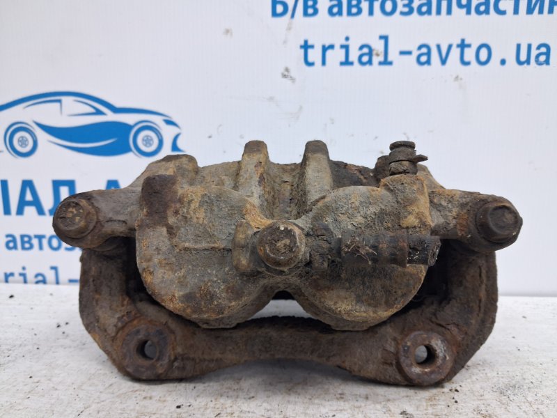 Суппорт передний правый SsangYong Korando C200 2.0 diesel D20Dt