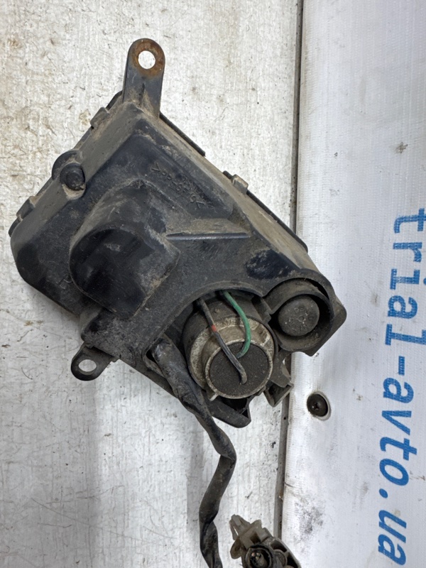 Катафот правый Pajero Wagon 2006-2022 4 3.2 Дизель 4M41