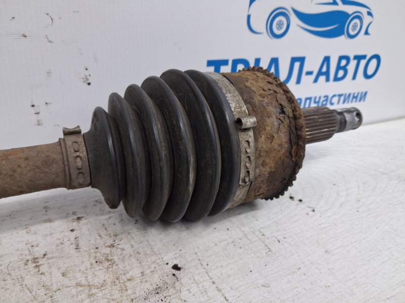 Привод передний правый АКПП Mitsubishi Pajero Wagon 3 3.2 Дизель 4M41