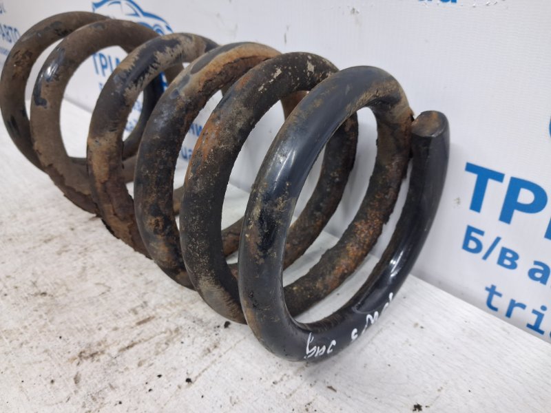 Пружина задняя Mitsubishi Pajero Wagon 3 3.2 Дизель 4M41