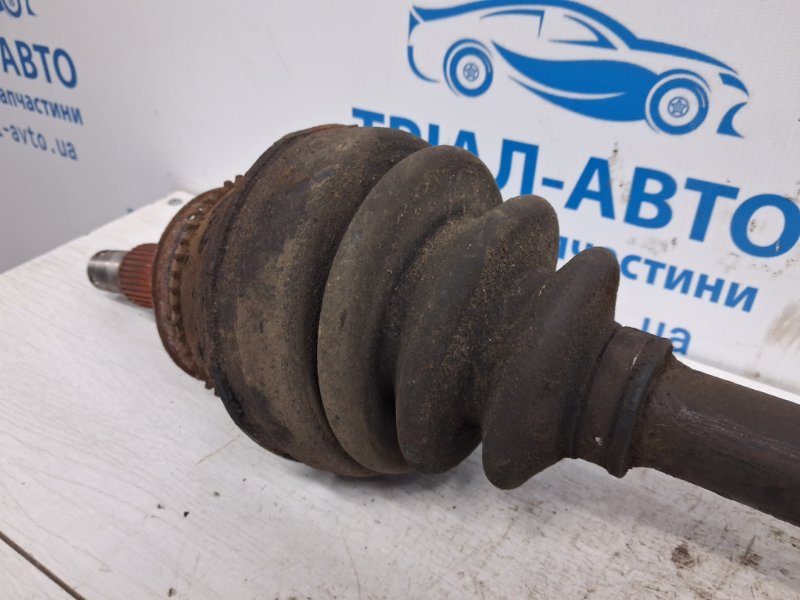 Привод задний Mitsubishi Pajero Wagon 3 3.2 Дизель 4M41