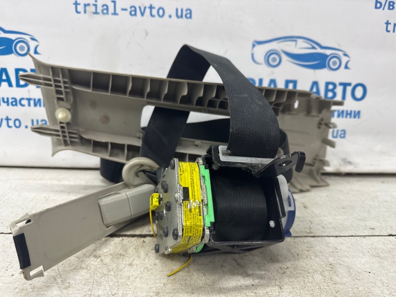 Ремень безопасности передний левый Mazda 6 2007-2013 GH 2.5 бензин L5-VE Б/У