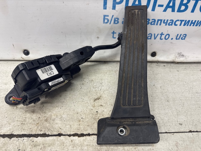 Педаль газа Hyundai IX35 2009-2015 LM 1.7 diesel D4FD Б/У