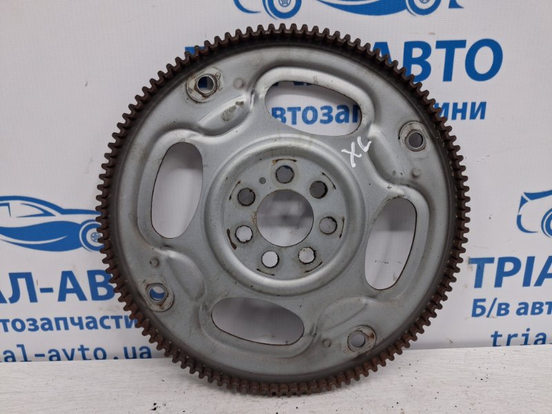 Маховик Mitsubishi Outlander 2007-2012 XL 2.4 бензин 4b12 2701A098 Б/У