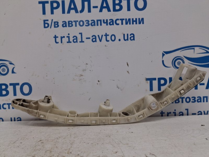 Кронштейн бампера передний правый Juke 2010-2019 F15 1.6 turbo MR16DDT