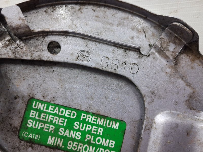 Лючок бака Mazda 6 GH 2.5 бензин L5-VE