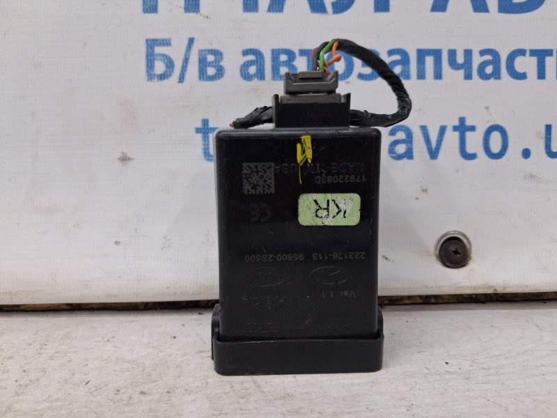 Блок управления Hyundai IX35 2009-2015 LM 1.7 diesel D4FD 958002S500 Б/У