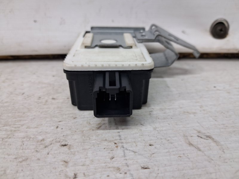 Блок управления 6 2007-2013 GH 2.5 бензин L5-VE