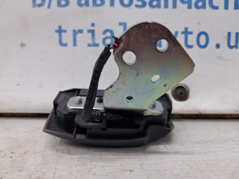 Кнопки руля Outlander 2007-2012 XL 2.4 бензин 4b12