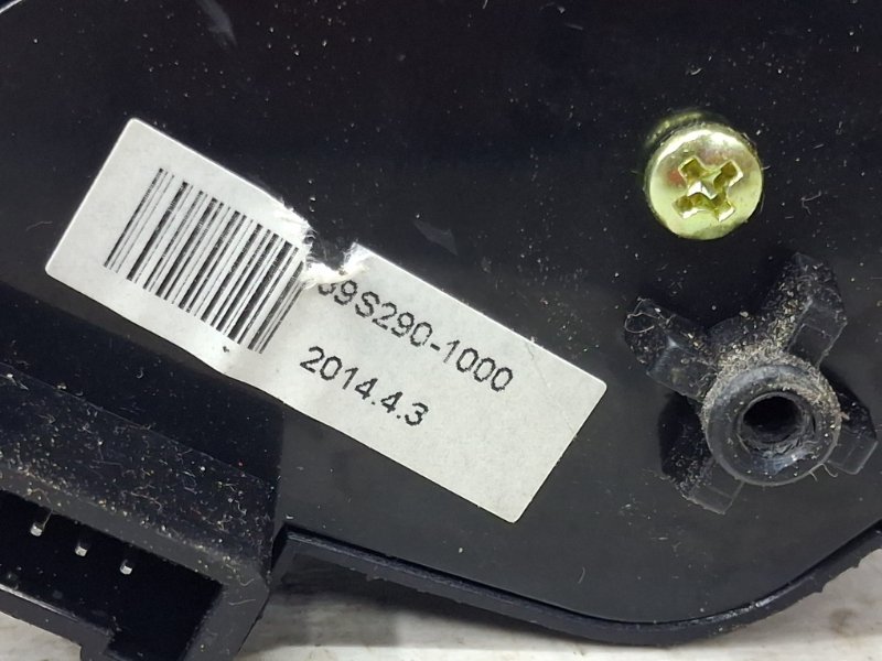 Кнопки руля Hyundai Santa fe DM 2.2 diesel D4HB