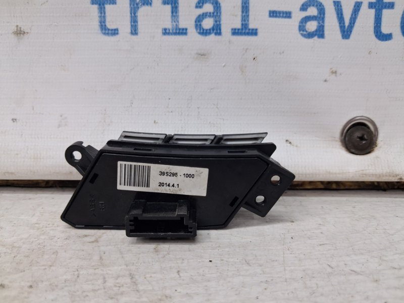 Кнопки руля Santa fe 2012-2019 DM 2.2 diesel D4HB