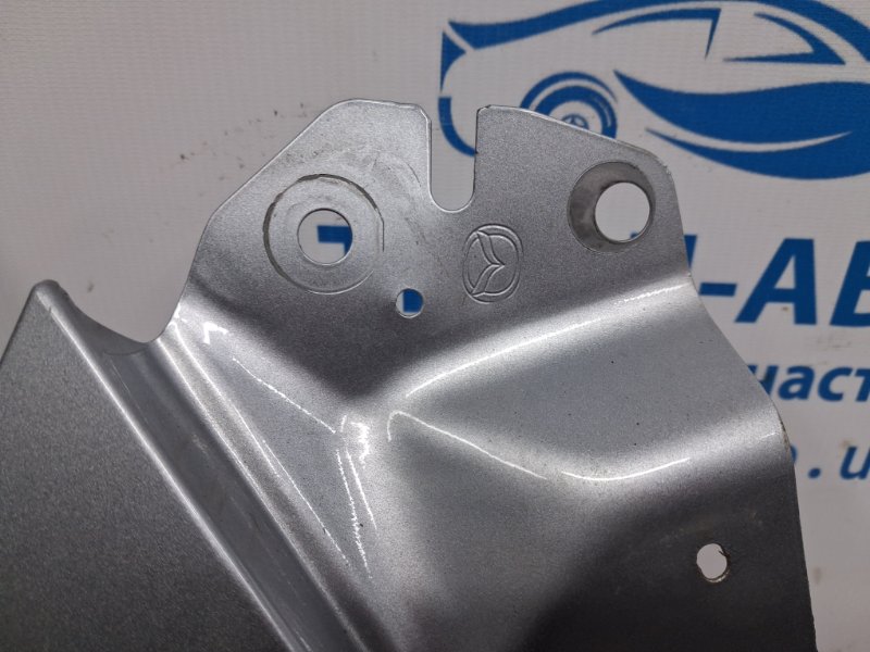 Крыло переднее правое 6 2012- GJ 2.2 diesel