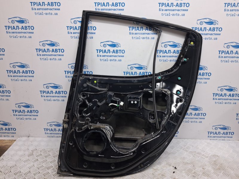 Дверь задняя правая L200 2006-2015 KB 2.5 Diesel 4D56