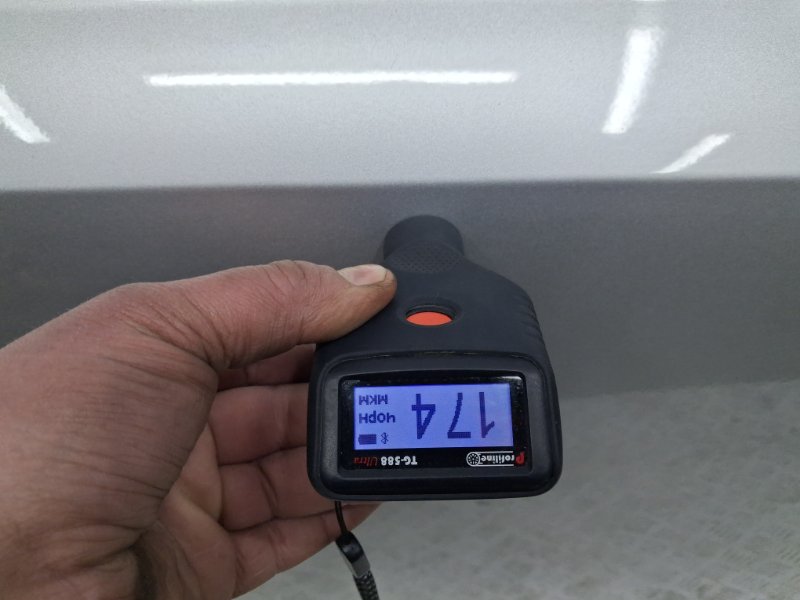 Дверь задняя правая Sorento 2002-2011 BL 2.5 diesel D4CB