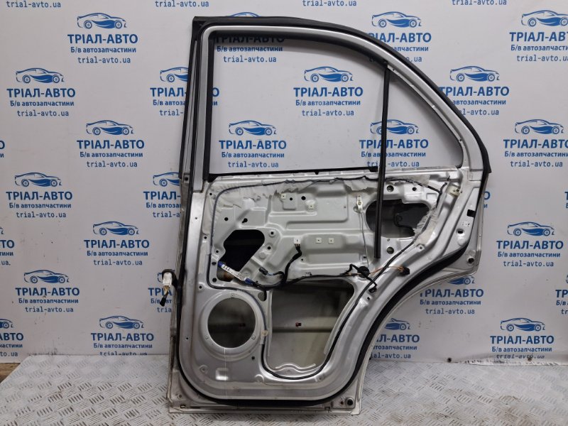 Дверь задняя правая Sorento 2002-2011 BL 2.5 diesel D4CB