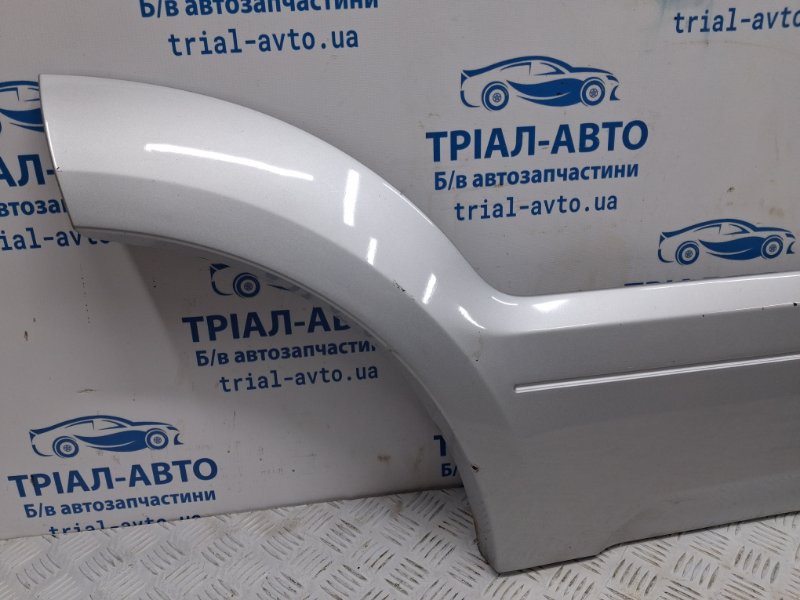 Накладка двери задняя правая Sorento 2002-2011 BL 2.5 diesel D4CB