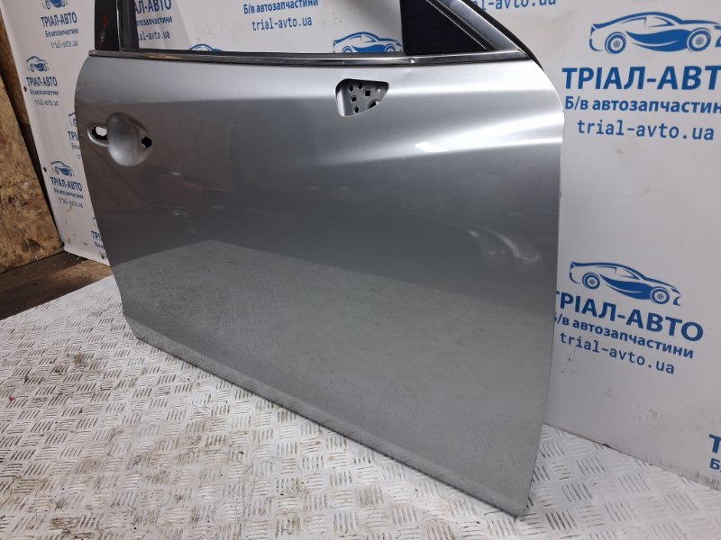 Дверь передняя правая 6 2012- GJ 2.2 diesel