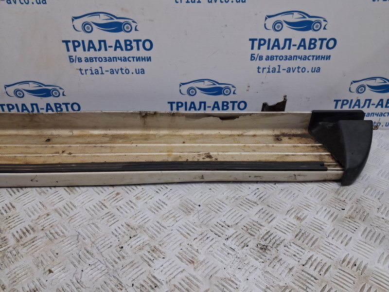 Подножка левая L200 2006-2015 KB 2.5 Diesel 4D56