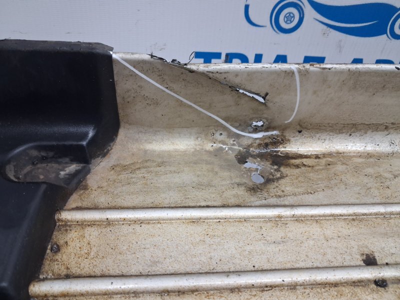 Подножка левая L200 2006-2015 KB 2.5 Diesel 4D56