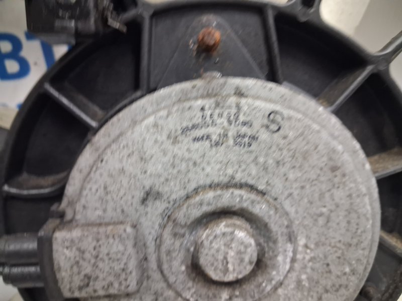 Диффузор с вентилятором радиатора 6 2012- GJ 2.2 diesel