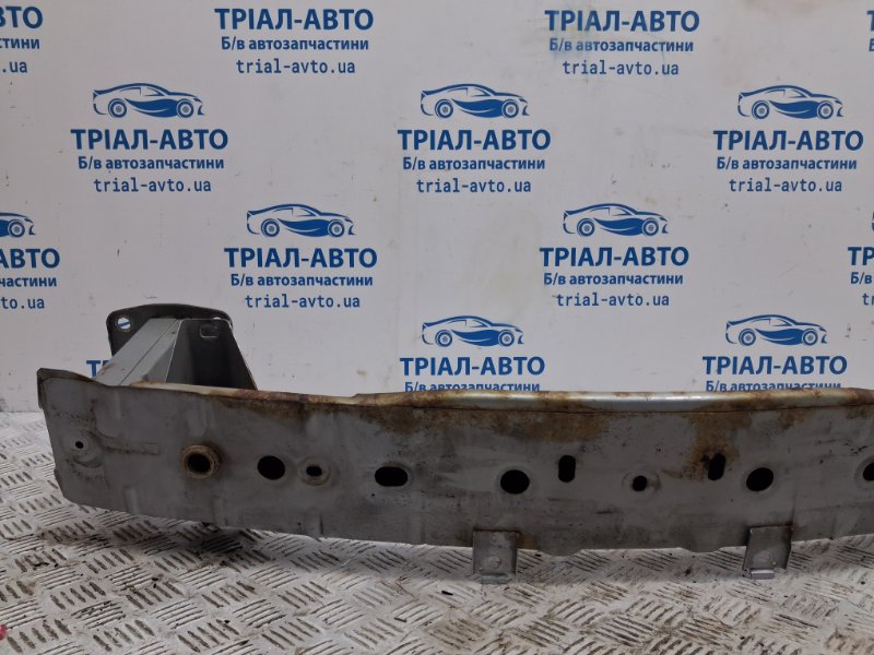 Усилитель бампера передний 6 2012- GJ 2.2 diesel