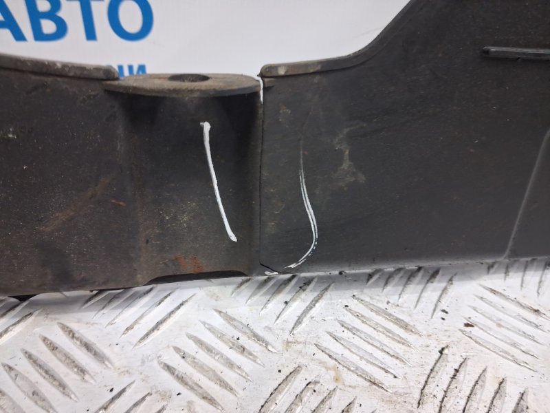 Диффузор Mitsubishi L200 KB 2.5 Diesel 4D56