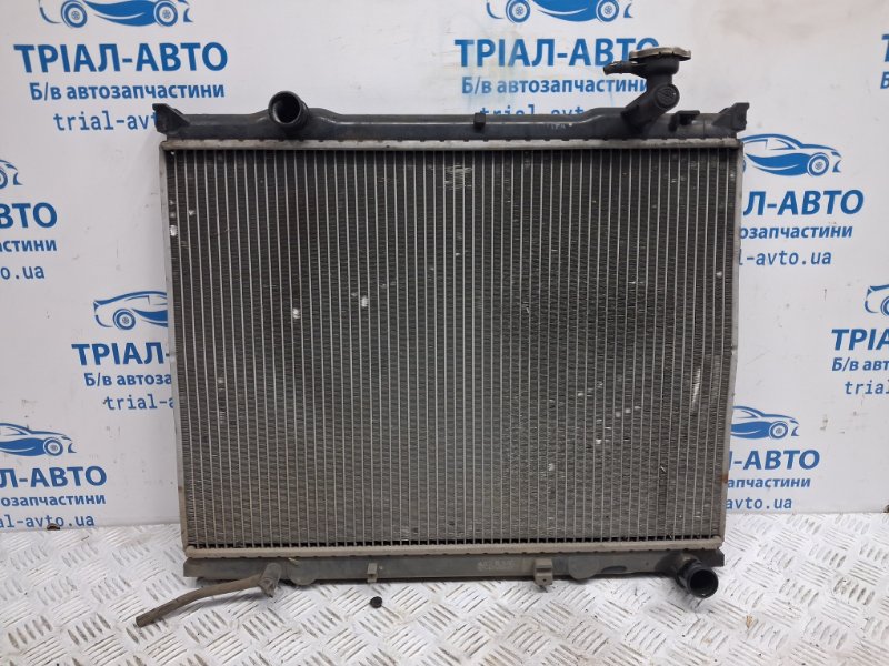 Радиатор основной Kia Sorento 2002-2011 BL 2.5 diesel D4CB 253113E050 Б/У