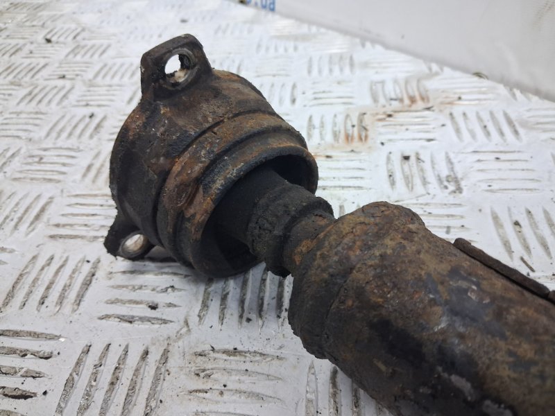 Вал карданный передний L200 2006-2015 KB 2.5 Diesel 4D56