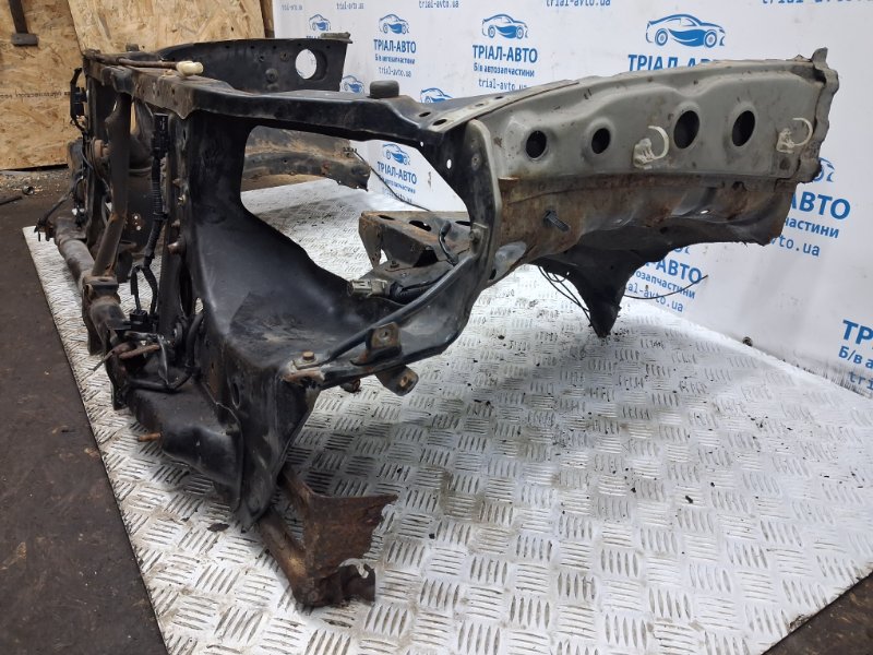 Панель передняя Mitsubishi L200 KB 2.5 Diesel 4D56